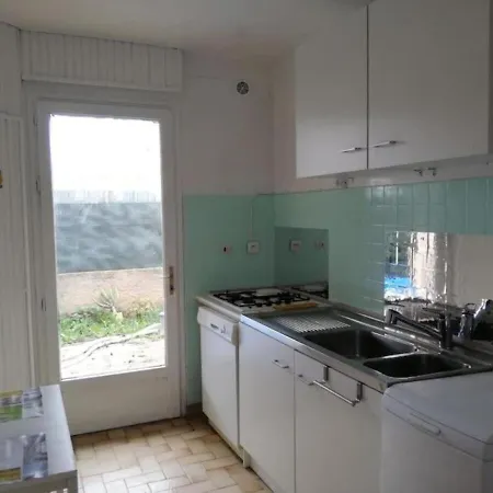 F1 Bas De Villa, Calme, Proche Plage Et Commerces 르프라데