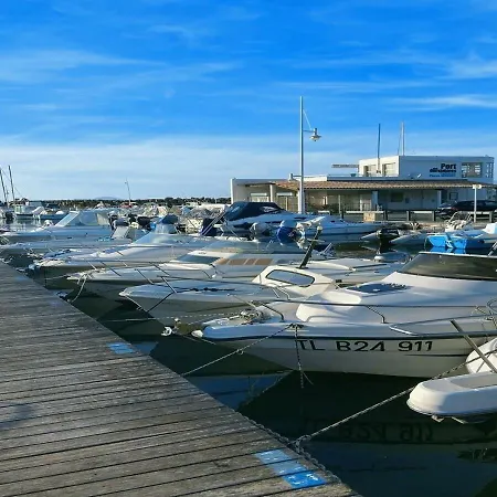 F1 Bas De Villa, Calme, Proche Plage Et Commerces 르프라데